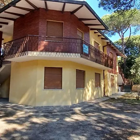 Apartment Cozy For 4 Guests In Rosolina Rosolina Mare